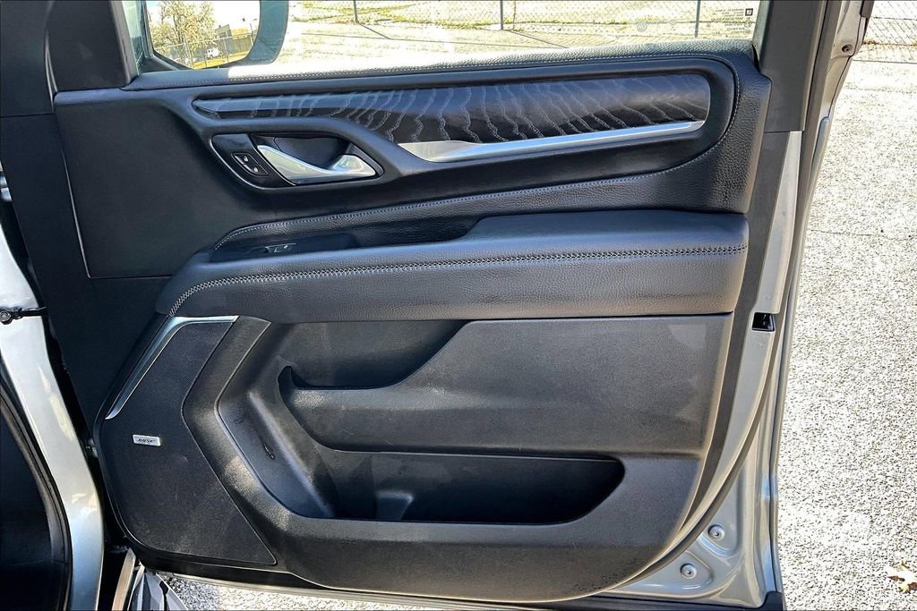 Used 2024 GMC Yukon Denali image 25