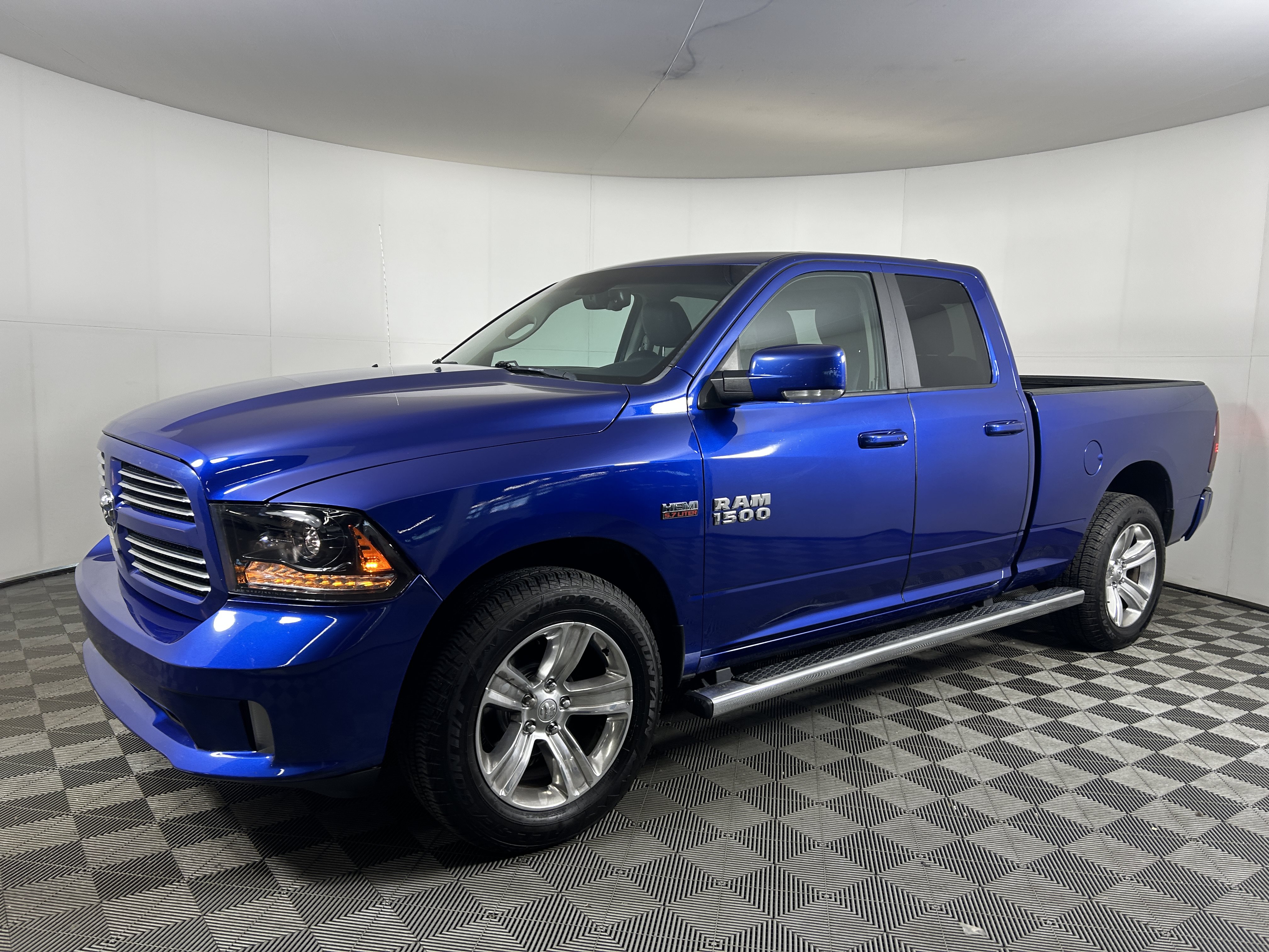 Used 2017 RAM 1500 Sport w/ Sport Premium Group AWD/4WD image 1