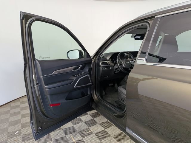Used 2021 Kia Telluride EX w/ EX Premium Package image 17