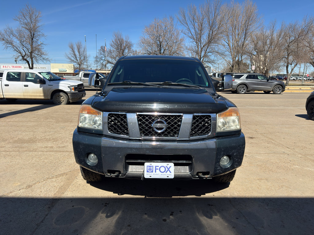 Used 2005 Nissan Titan LE w/ (R02) LE Off-Road Pkg image 2