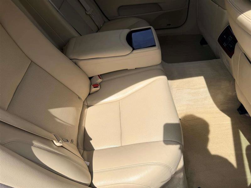 Used 2010 Lexus LS 460 L RWD image 33
