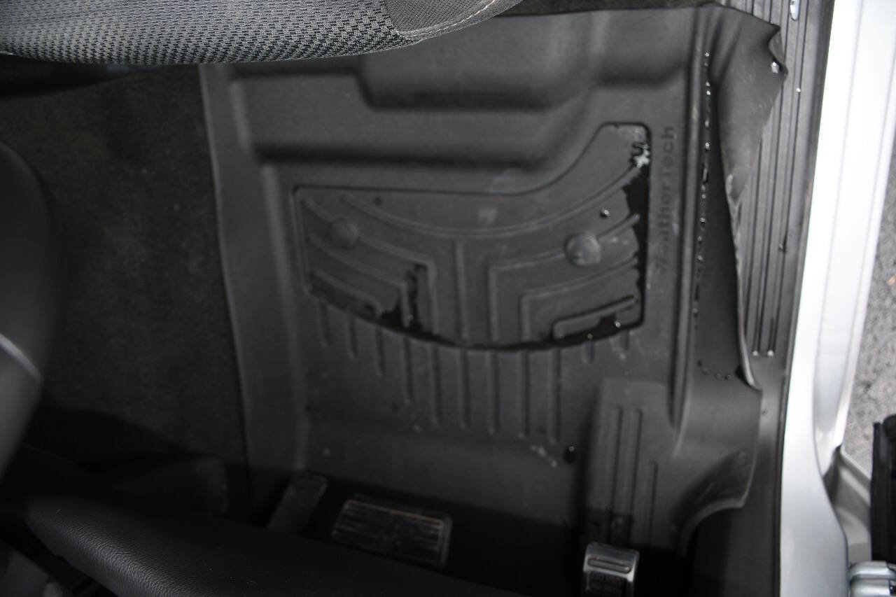 Used 2016 GMC Sierra 1500 SLE w/ SLE Value Package image 16