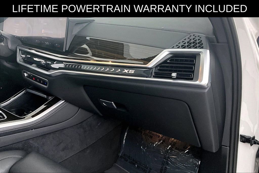 Used 2025 BMW X5 xDrive50e image 21