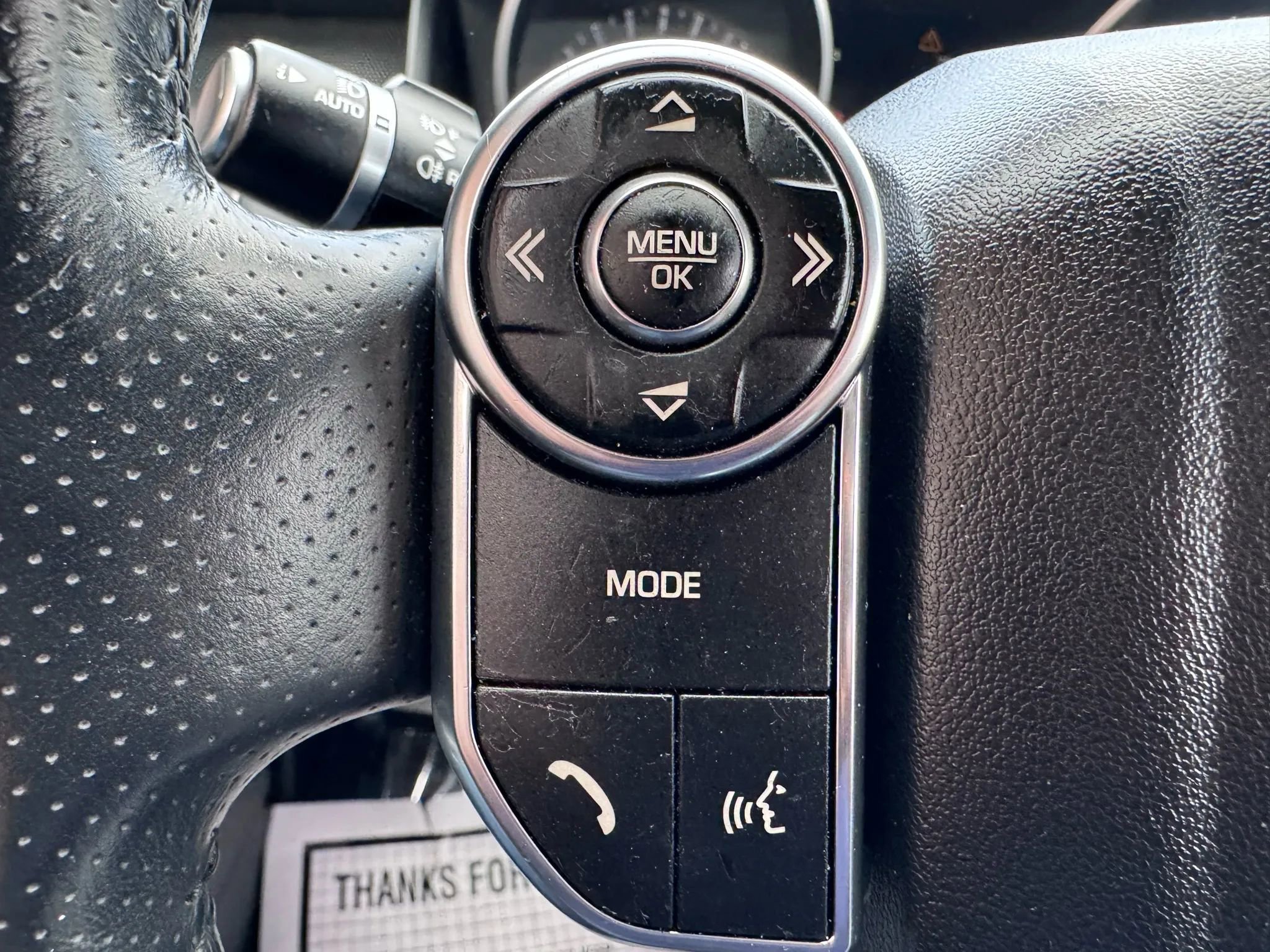 Used 2014 Land Rover Range Rover Sport SE image 31