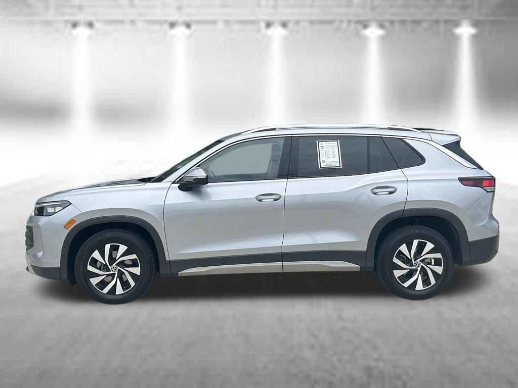 Certified 2025 Volkswagen Tiguan S FWD video 2
