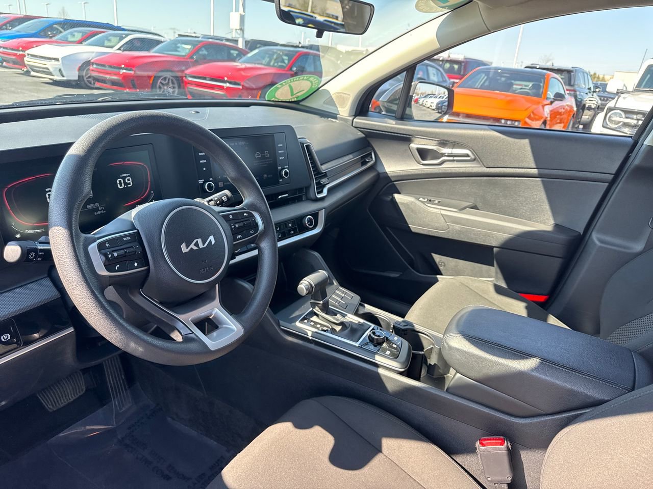 Used 2024 Kia Sportage LX image 11