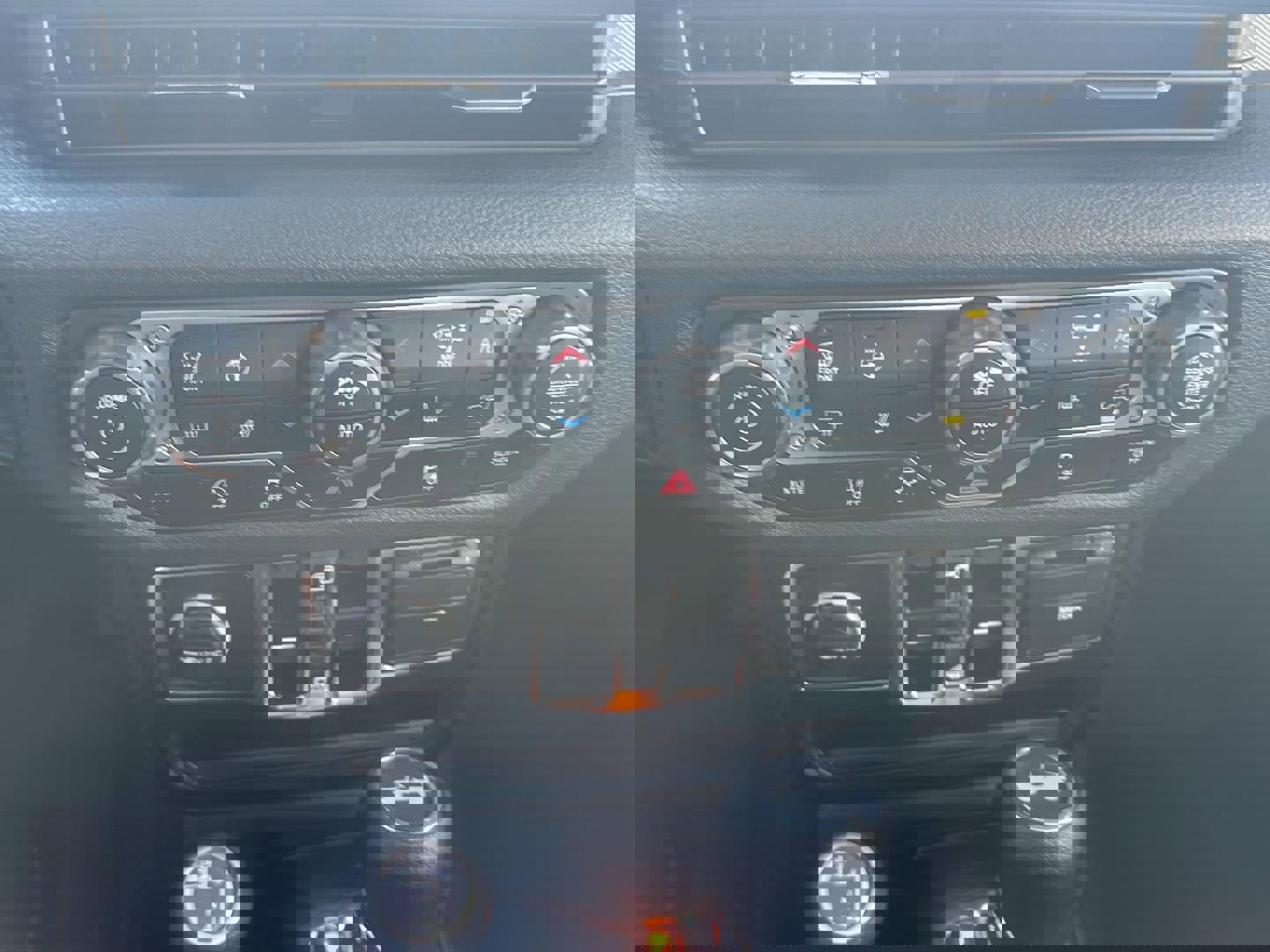 New 2025 Jeep Wrangler Unlimited Sport image 17