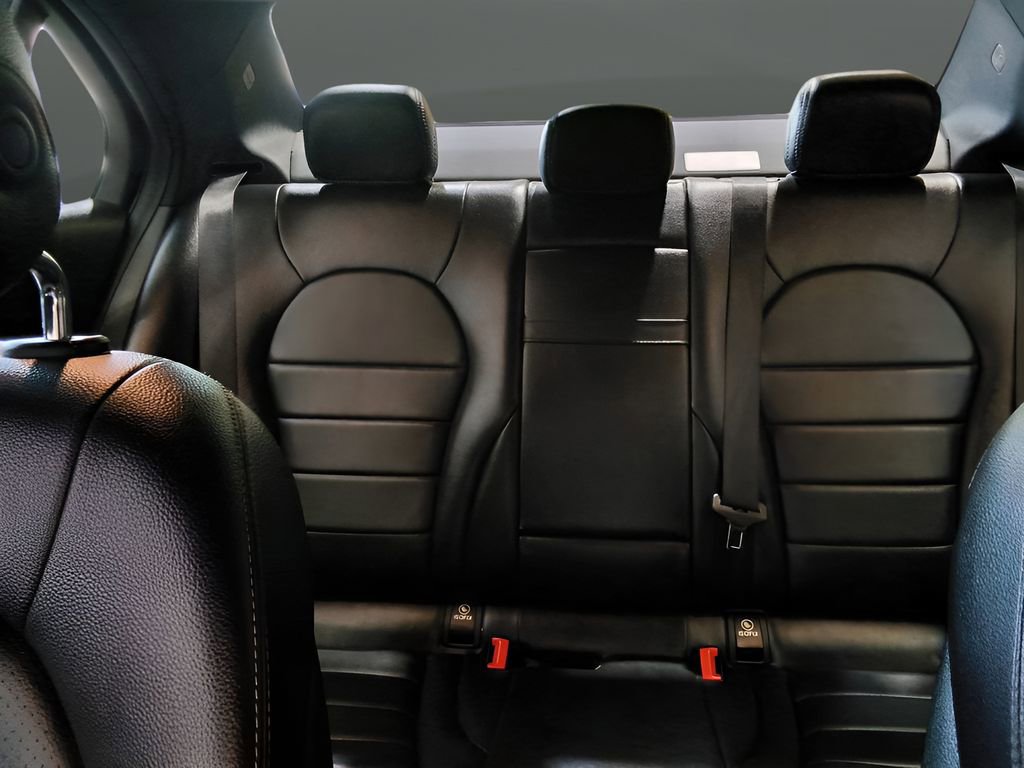 Used 2019 Mercedes-Benz C 300 4MATIC Sedan image 25