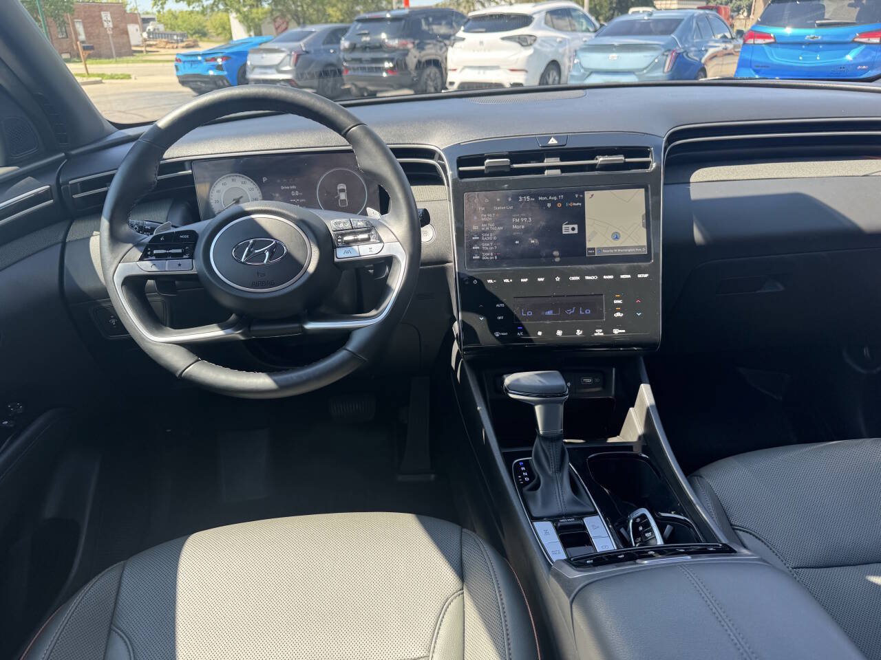 Used 2023 Hyundai Santa Cruz Limited AWD/4WD image 10