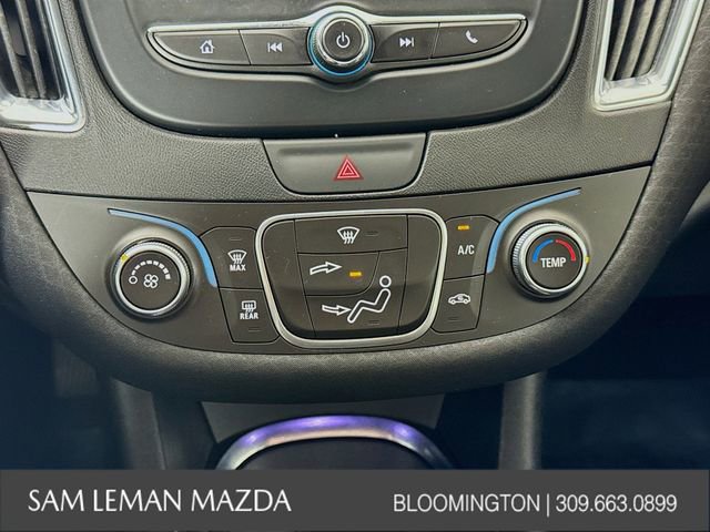 Used 2018 Chevrolet Malibu LT image 15