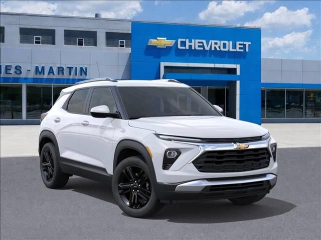 New 2026 Chevrolet TrailBlazer LT w/ Midnight Edition AWD/4WD image 7