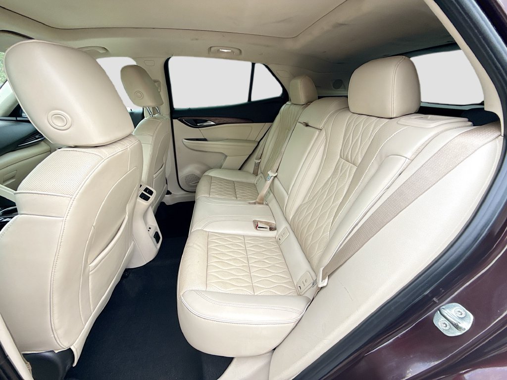 Used 2023 Buick Envision Avenir FWD image 25