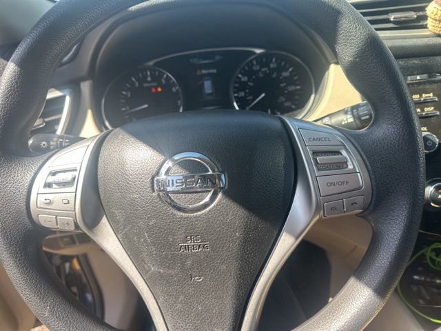 Used 2016 Nissan Rogue S image 7