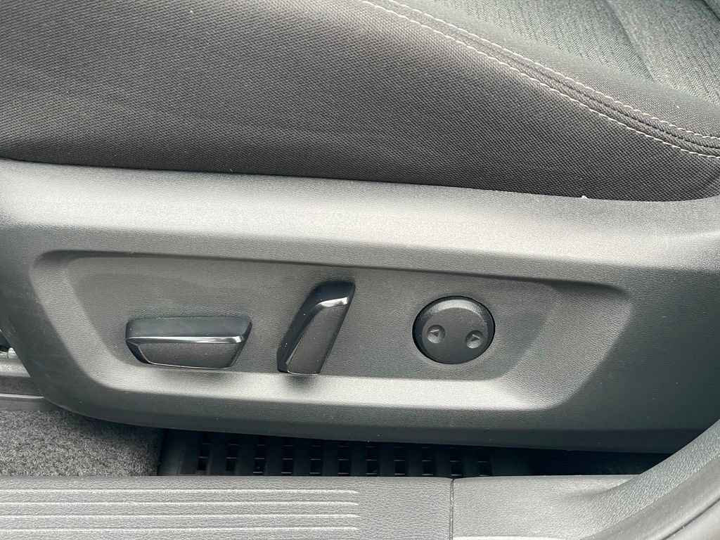 Certified 2023 Nissan Rogue SV AWD/4WD image 11
