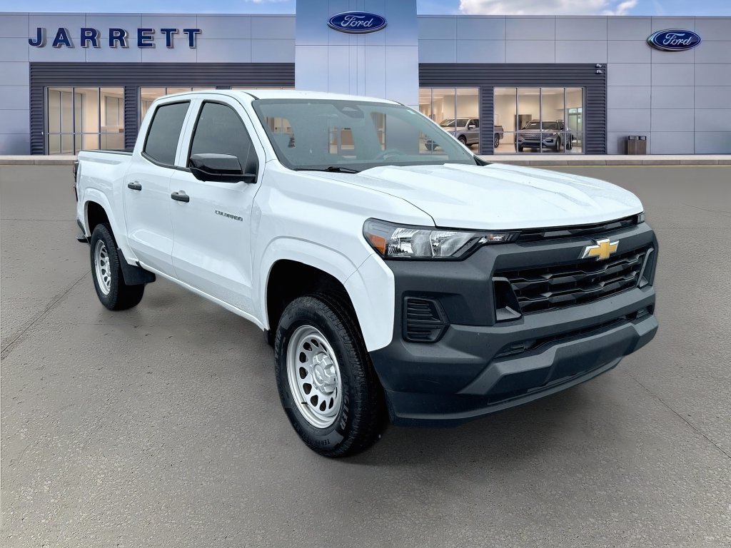 Used 2024 Chevrolet Colorado W/T w/ Technology Package