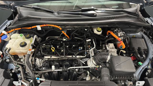 Used 2023 Ford Escape ST-Line Elite w/ Premium Technology Package AWD/4WD image 28