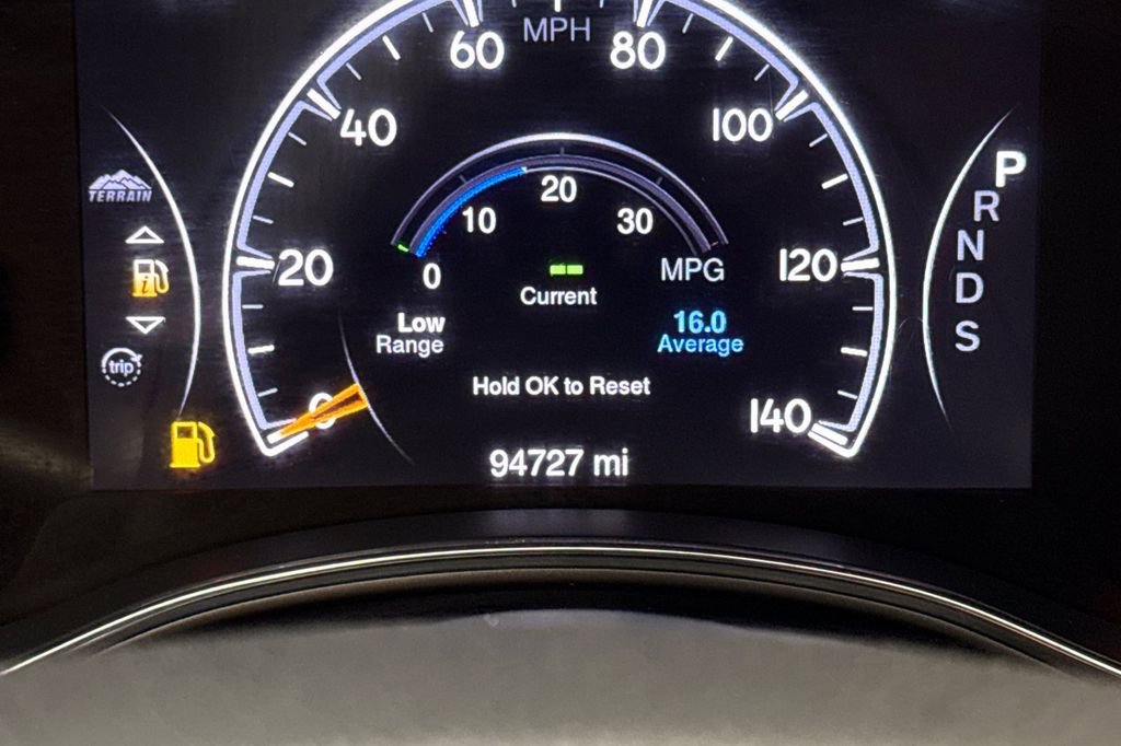 Used 2014 Jeep Grand Cherokee Limited image 22