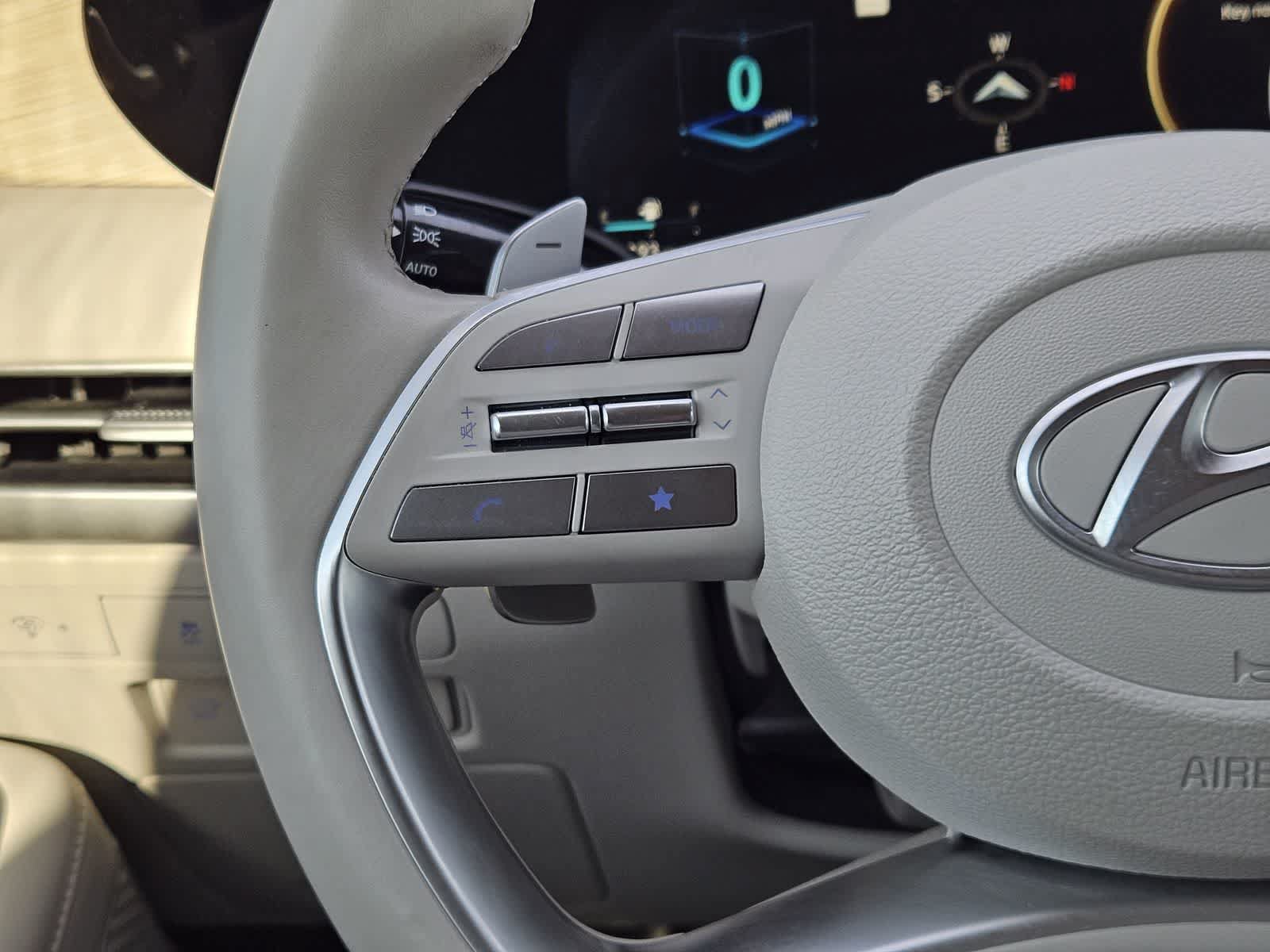 Used 2025 Hyundai Palisade Limited FWD image 26