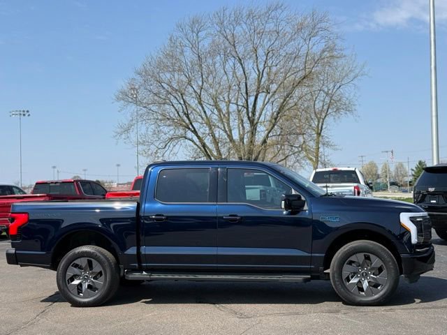 Used 2025 Ford F150 Lightning Lariat AWD/4WD image 44