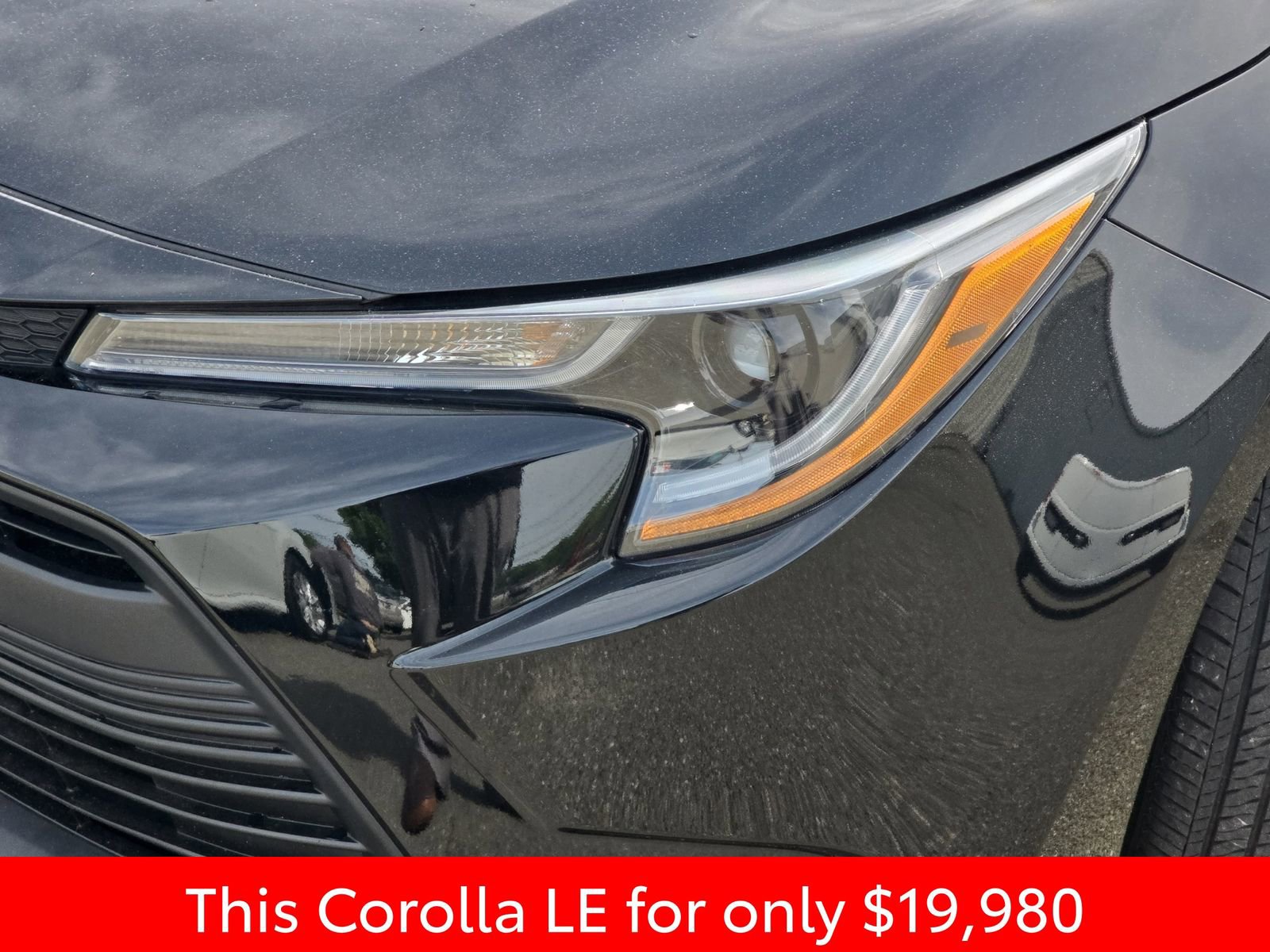 Used 2024 Toyota Corolla LE image 36