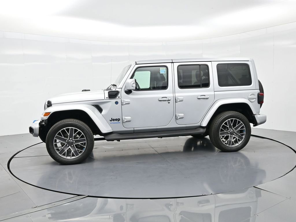 Used 2022 Jeep Wrangler Unlimited Sahara image 10