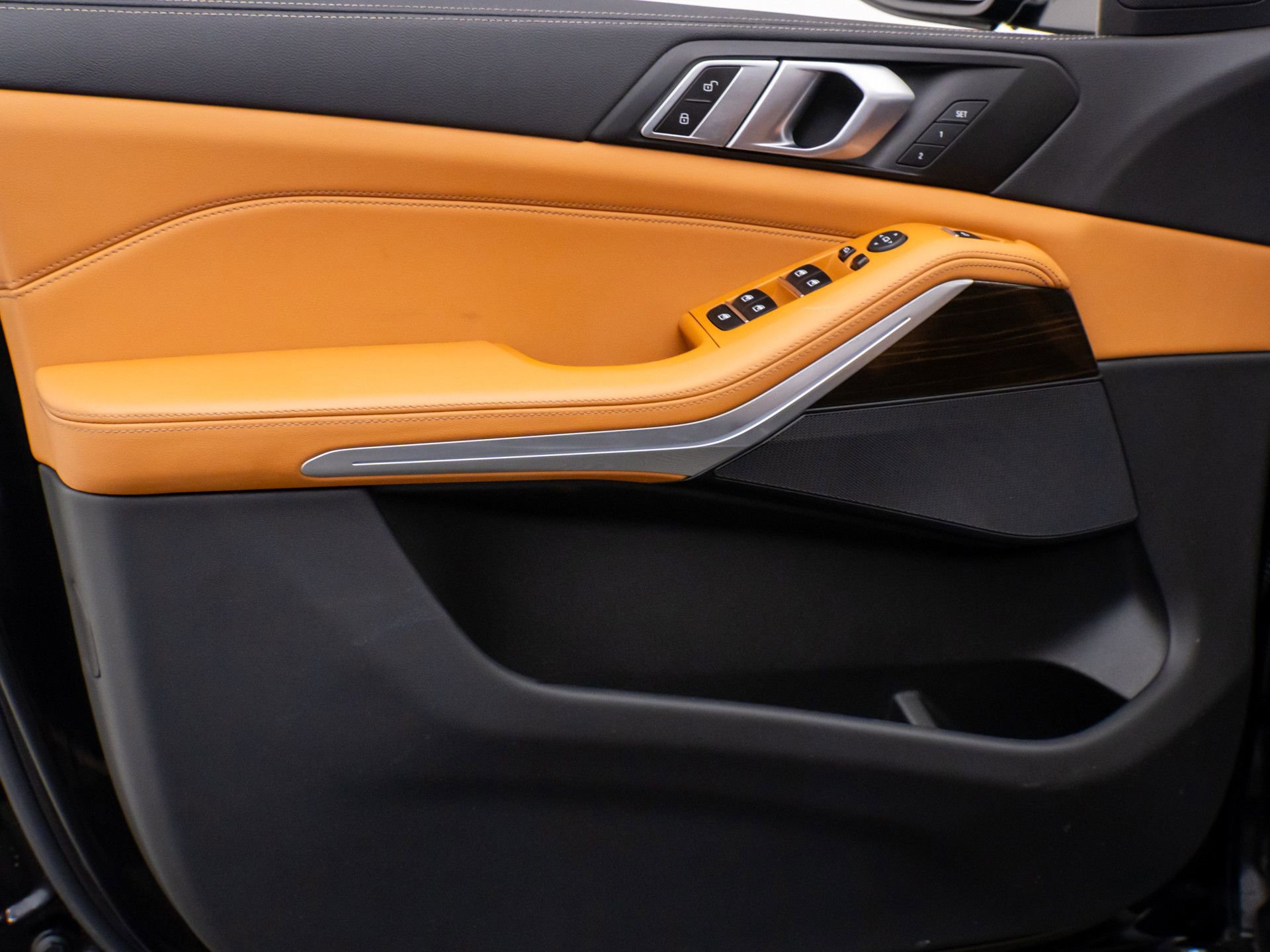 Used 2023 BMW X5 xDrive40i w/ Premium Package image 12