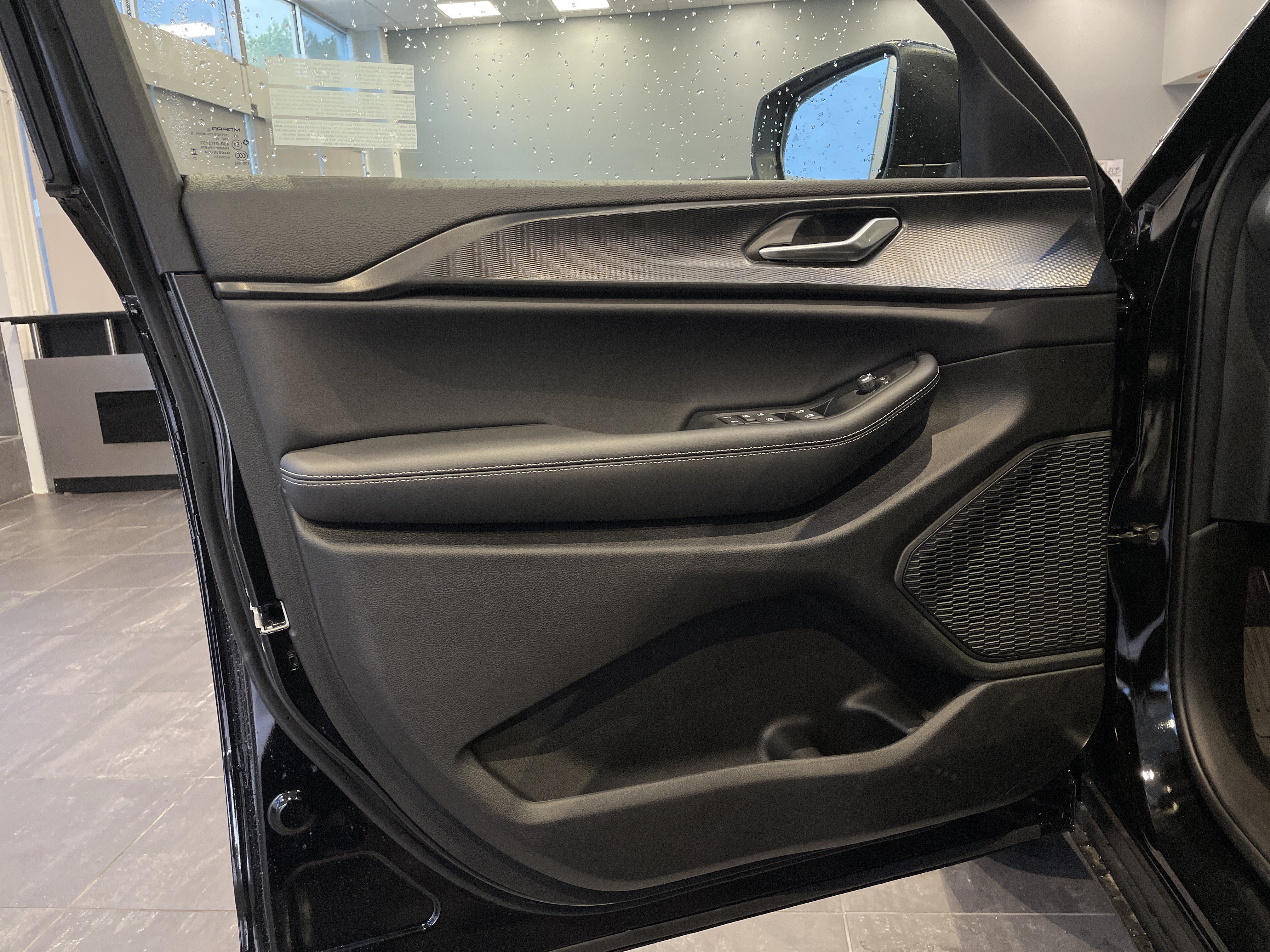 New 2025 Jeep Grand Cherokee Laredo RWD image 13