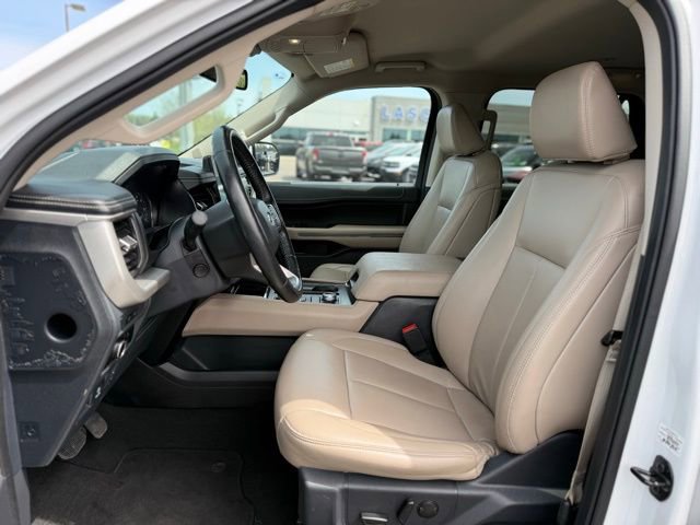 Used 2024 Ford Expedition Max XLT AWD/4WD image 14