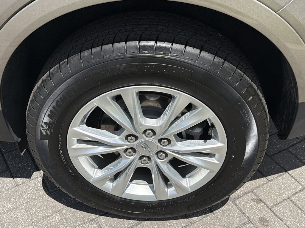 Certified 2023 Cadillac XT5 Luxury FWD image 16