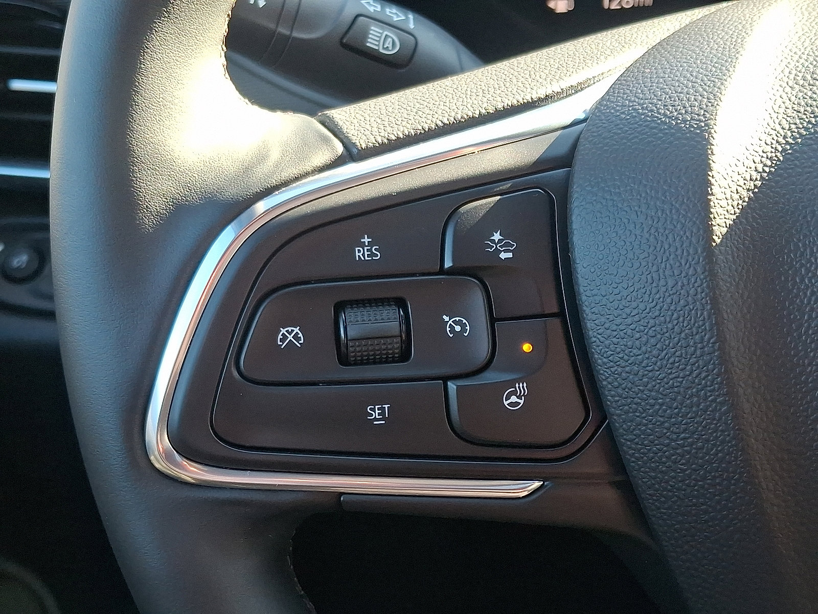 Used 2025 Buick Envista Avenir image 22