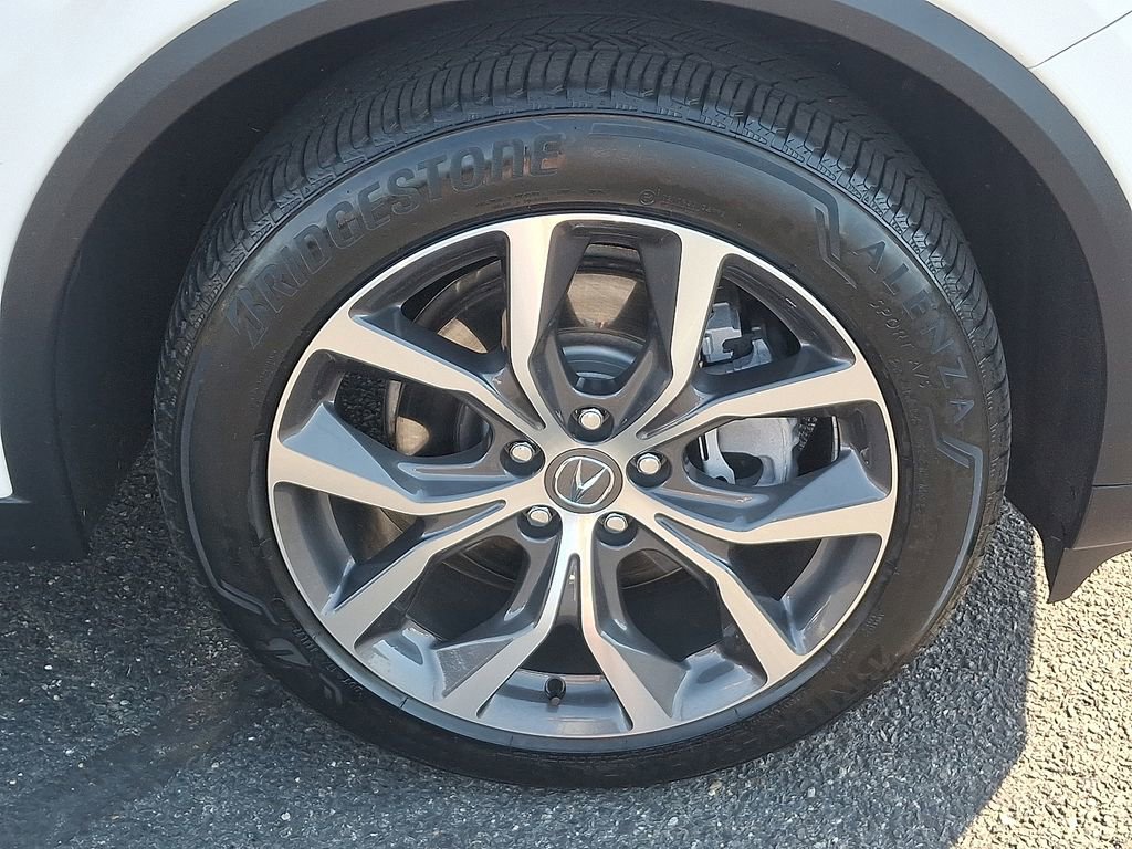 Certified 2024 Acura MDX SH-AWD w/ Technology Package image 8