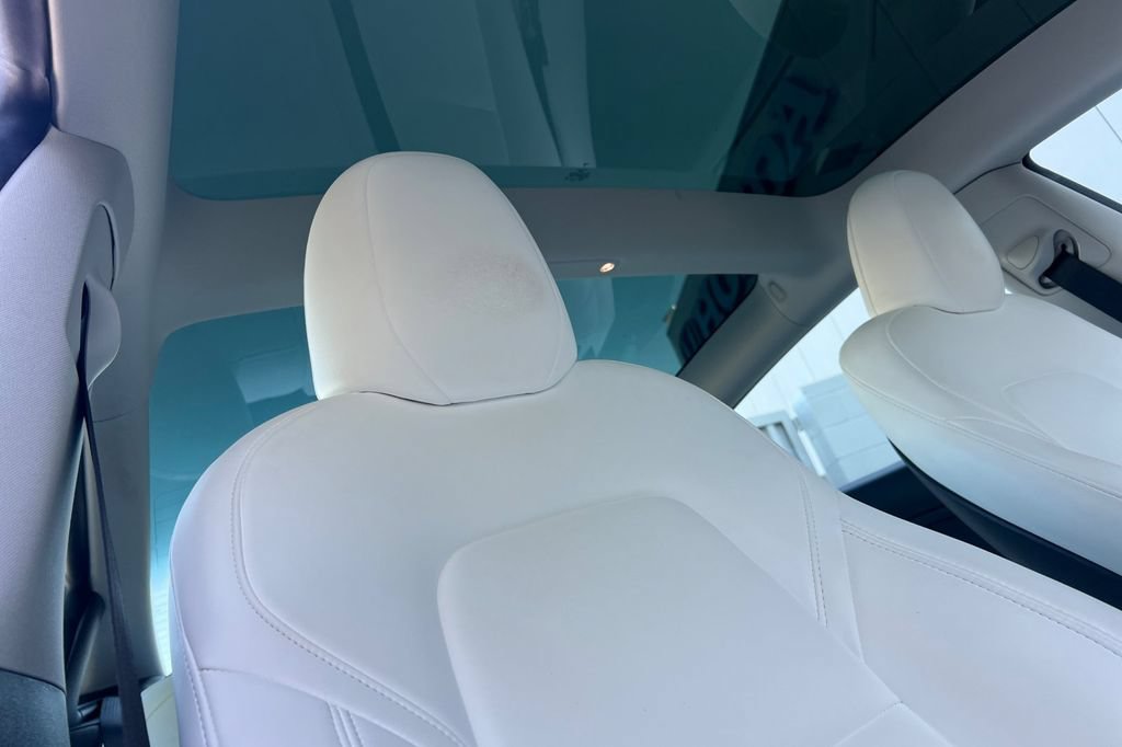 Used 2023 Tesla Model 3 Standard Range RWD image 17