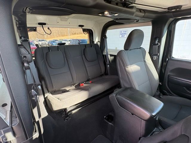 Used 2023 Jeep Wrangler Sport S image 30