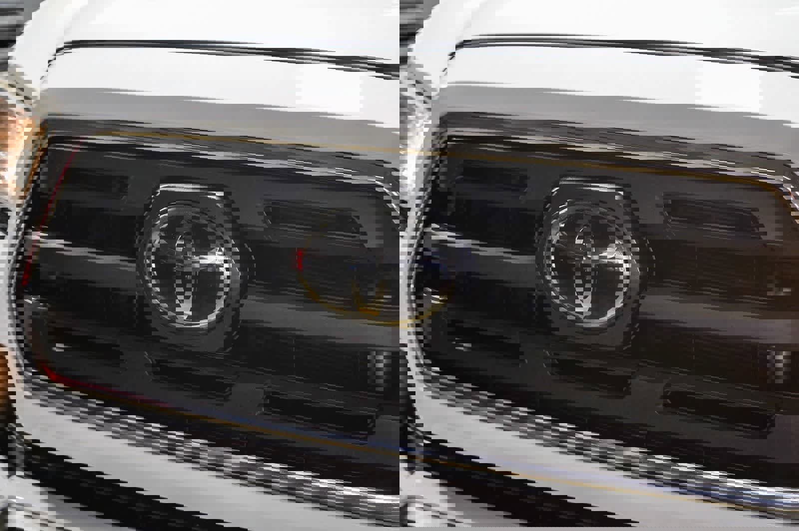 Certified 2019 Toyota Tacoma SR5 RWD image 4