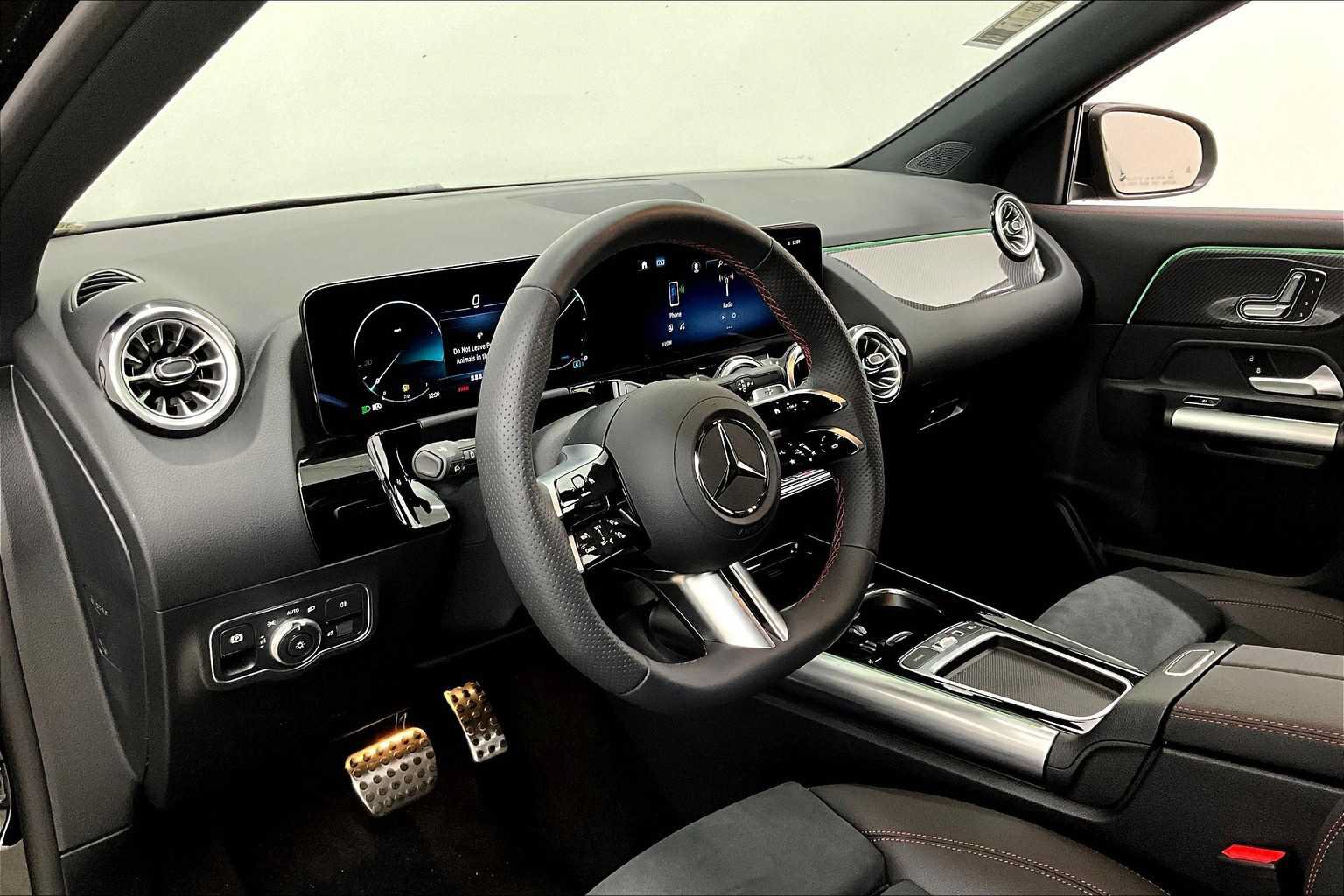 New 2025 Mercedes-Benz GLA 250 image 8