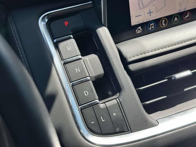 Used 2021 Chevrolet Tahoe High Country AWD/4WD image 23