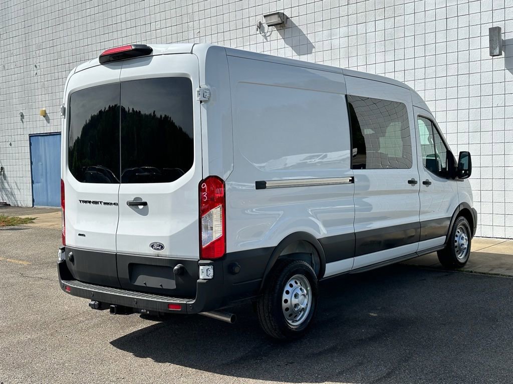 New 2026 Ford Transit 350 148 Medium Roof AWD w/ Load Area Protection Package image 31