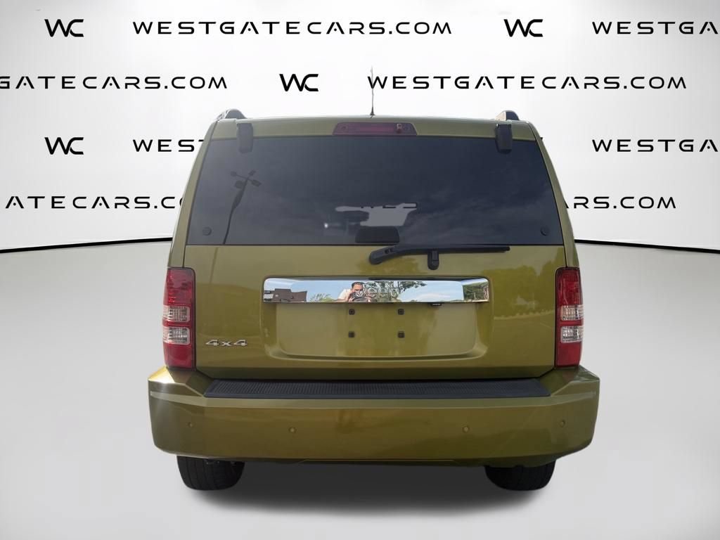 Used 2012 Jeep Liberty Sport AWD/4WD image 5