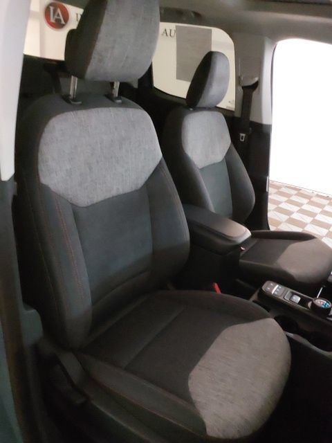Used 2022 Ford Maverick XLT w/ Equipment Group 300A Standard AWD/4WD image 18