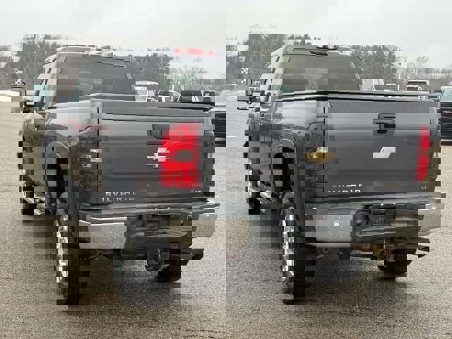 Used 2011 Chevrolet Silverado 2500 LT w/ Convenience Package image 6