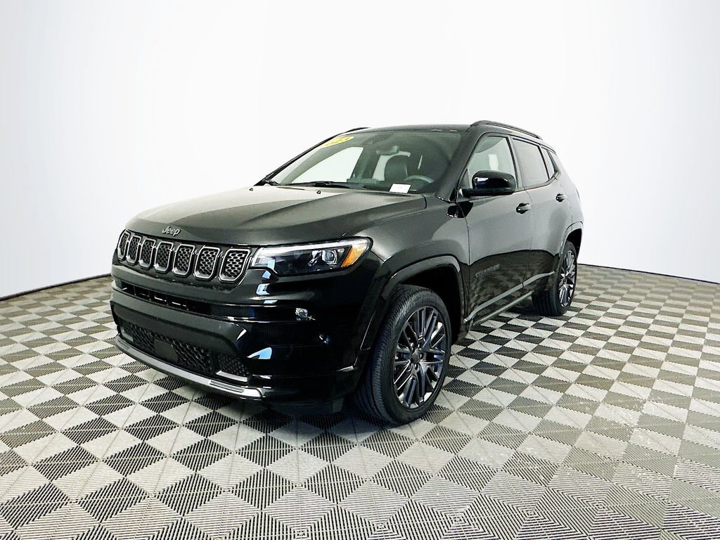 Certified 2023 Jeep Compass High Altitude AWD/4WD image 6