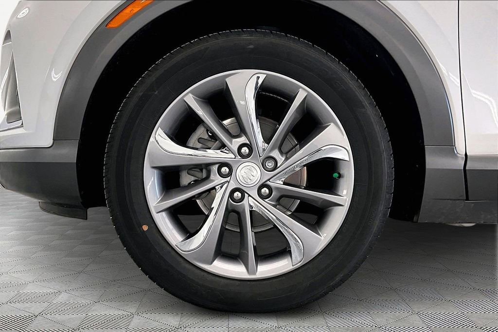 Used 2023 Buick Encore GX Essence w/ Experience Buick Package image 9
