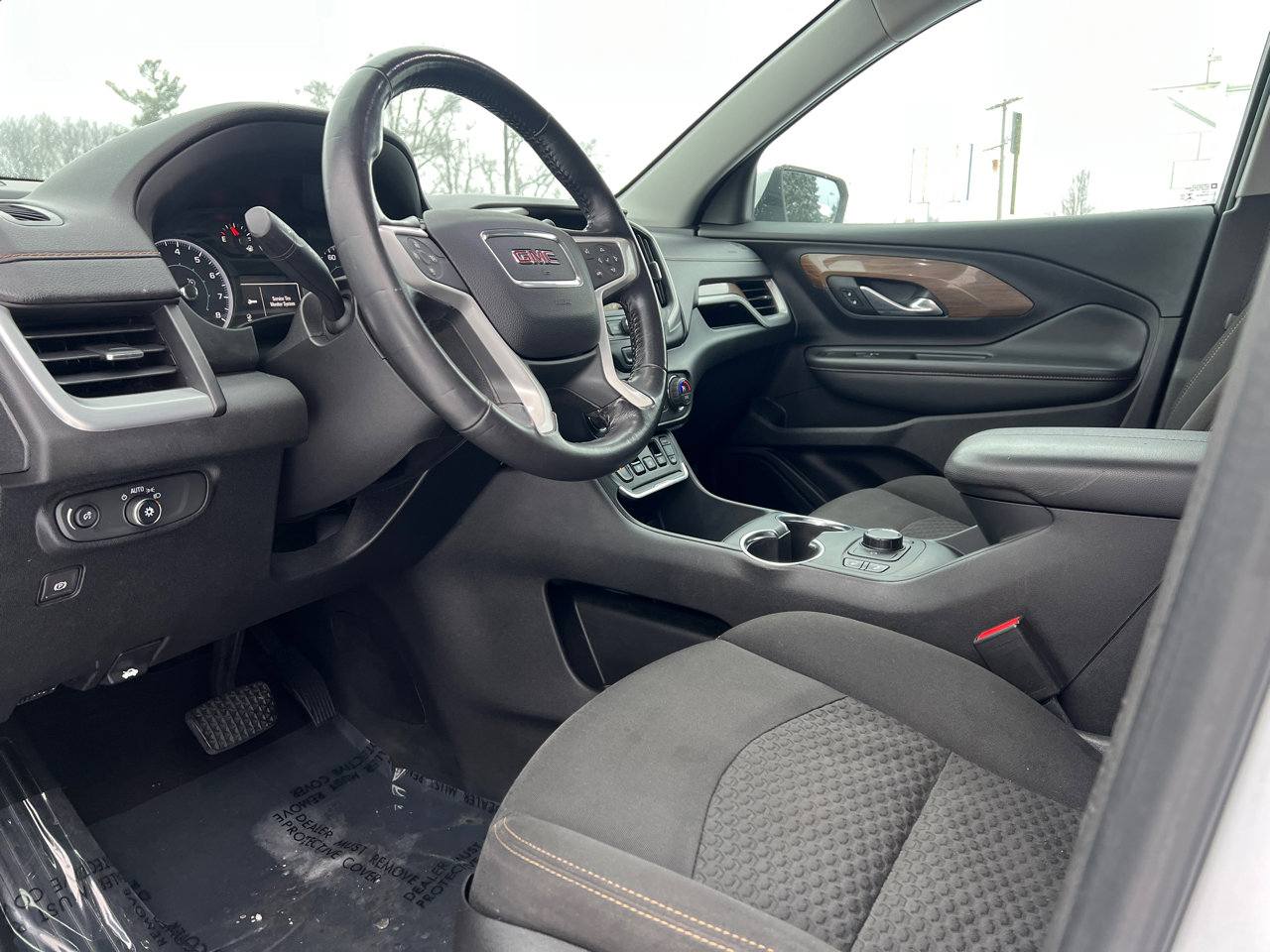 Used 2018 GMC Terrain SLE w/ Driver Convenience Package image 16