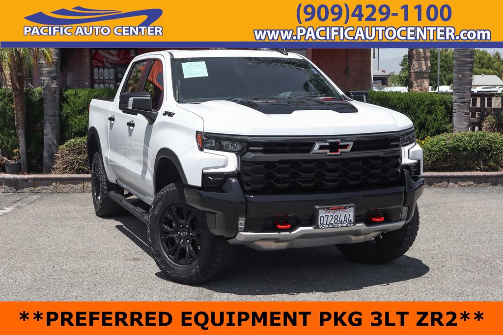 Used 2024 Chevrolet Silverado 1500 ZR2 w/ Technology Package AWD/4WD image 1