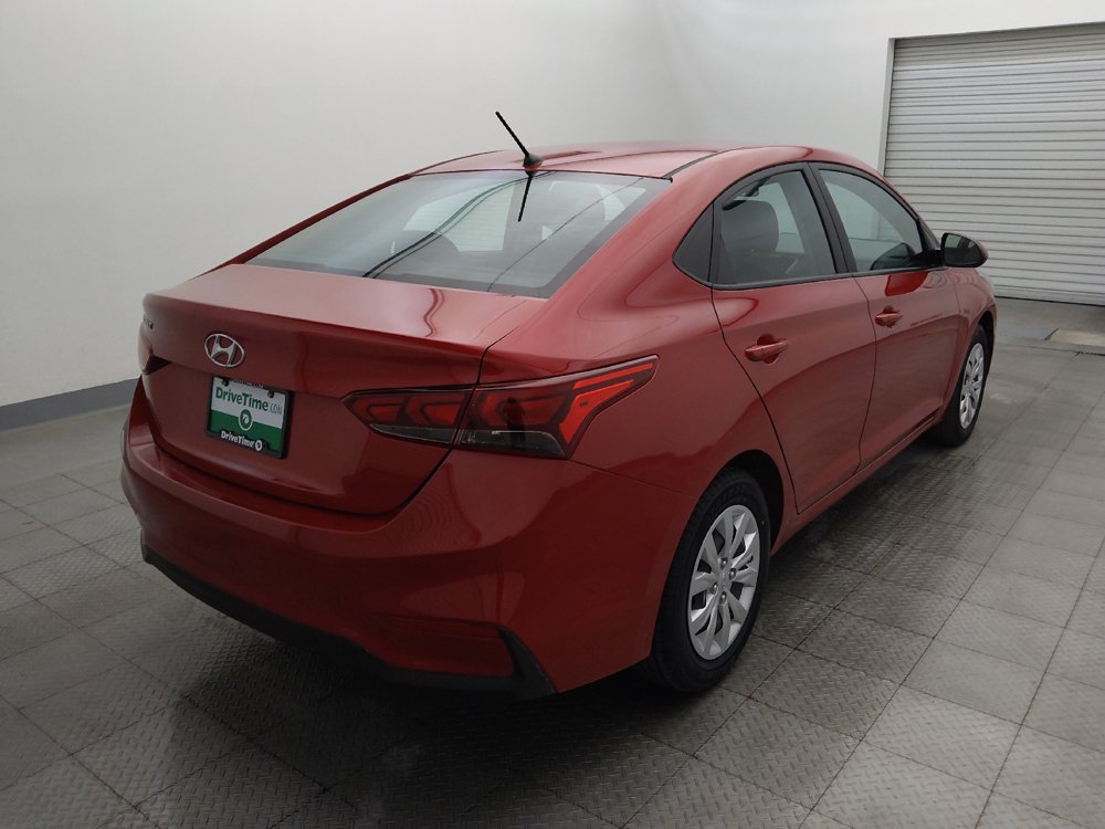 Used 2022 Hyundai Accent SE FWD image 9