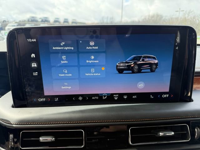 Used 2025 Lincoln Aviator Black Label w/ Jet Appearance Package image 29