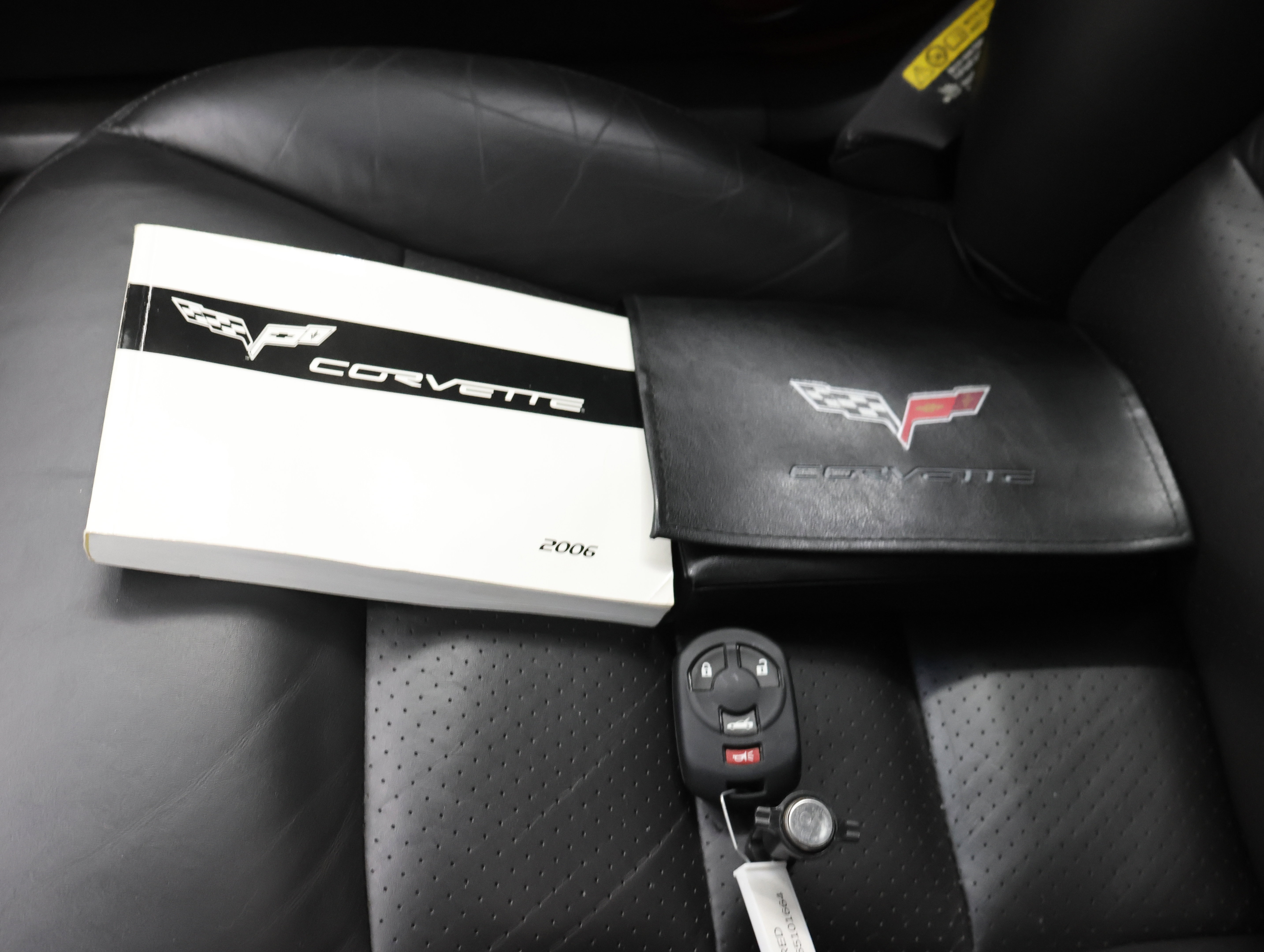 Used 2006 Chevrolet Corvette Convertible w/ Preferred Equipment Group RWD image 36