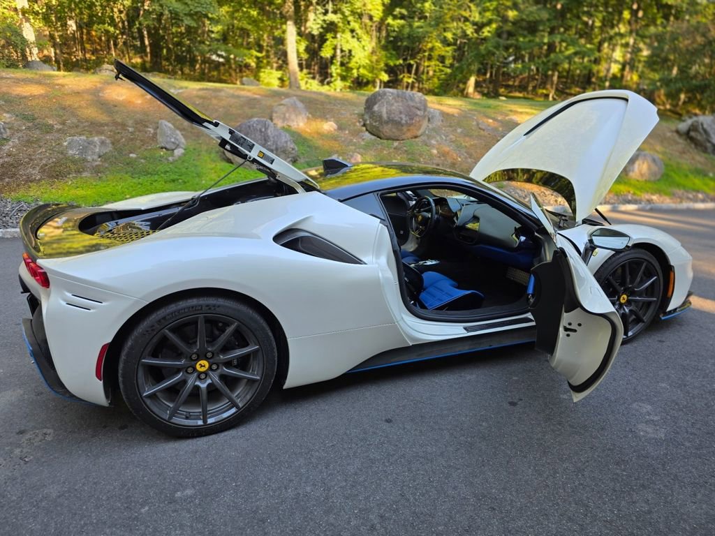 Used 2023 Ferrari SF90 Stradale image 16