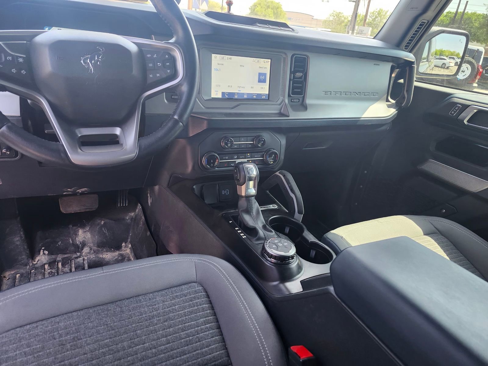 Used 2022 Ford Bronco Outer Banks image 7