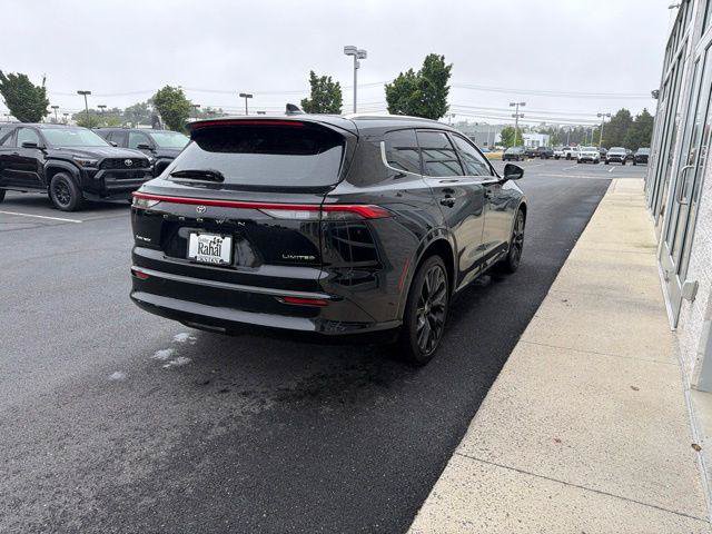 Certified 2025 Toyota Crown Signia w/ Advanced Technology Package AWD/4WD image 5